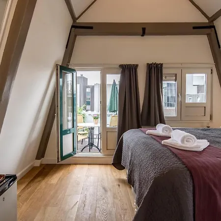 Great Location In City Center Vendégház